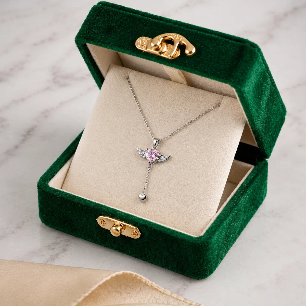 Viral Flying Heart Fidget Pendant