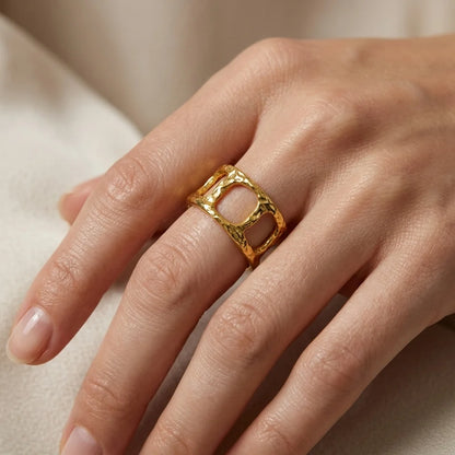 SHOPARD RING