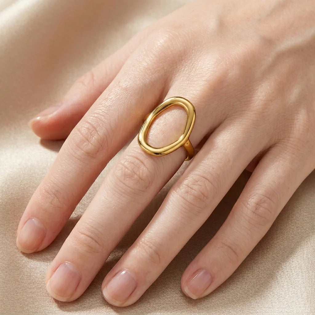 CUTE HAND OVAL SHAPED RING FOR HER 
