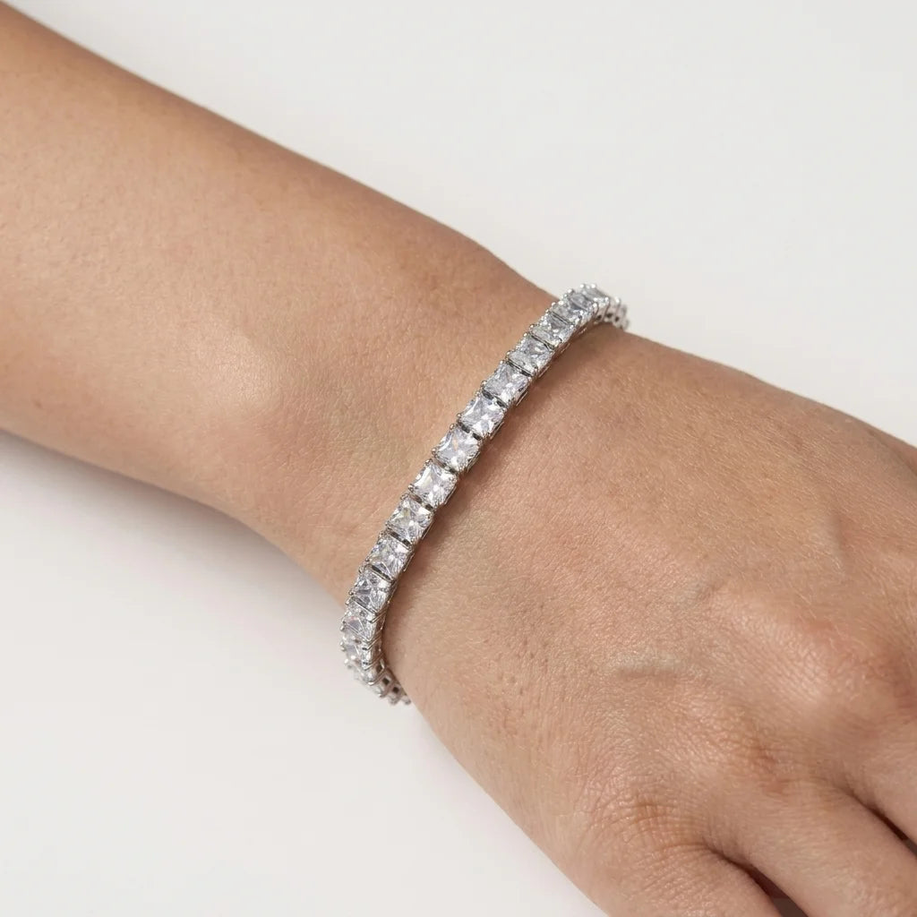 Pure silver tennis in zircon with white background
