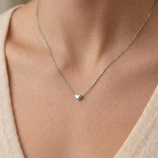 MINI SILVER HEART PENDANT VIRAL 1